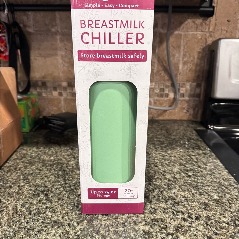 Breastmilk Chiller in Mint Green